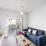 Airbnsea Centre Side Sea View Apartament Larnaca