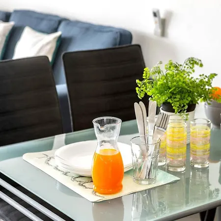 아파트 Airbnsea Centre Side Sea View *