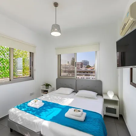 아파트 Airbnsea Centre Side Sea View *