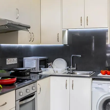 아파트 Airbnsea Centre Side Sea View *
