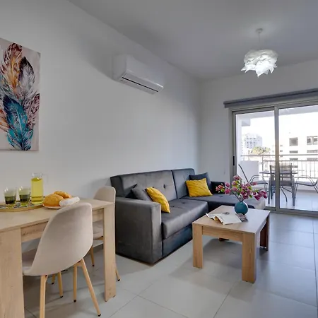 Airbnsea Centre Side Sea View דירה *