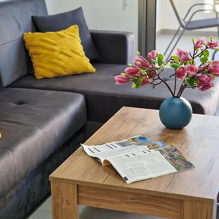 아파트 Airbnsea Centre Side Sea View *