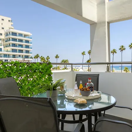 Airbnsea Centre Side Sea View 아파트 *