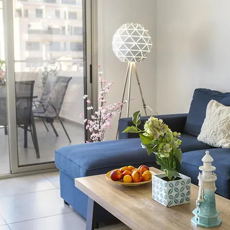 Airbnsea Centre Side Sea View דירה *