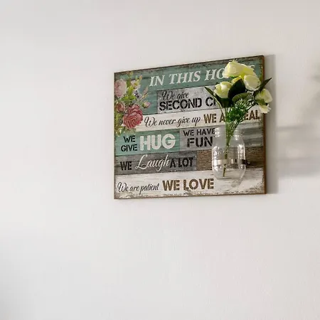 דירה Airbnsea Centre Side Sea View *