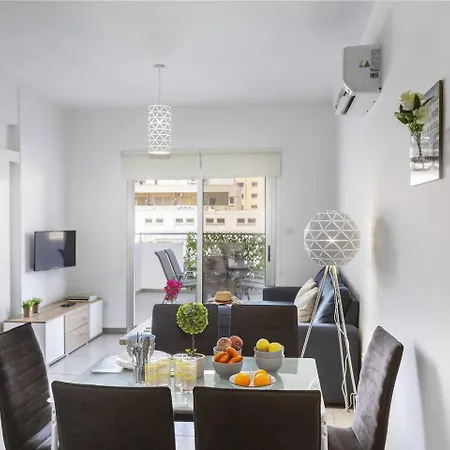 Airbnsea Centre Side Sea View *