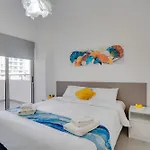 Airbnsea Centre Side Sea View *