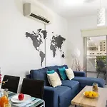 Apartment Airbnsea Centre Side Sea View Larnaca