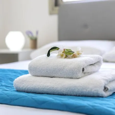 Airbnsea Centre Side Sea View Apartament Larnaca