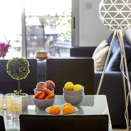 Apartment Airbnsea Centre Side Sea View