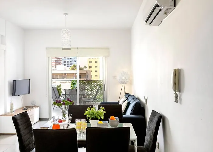 Airbnsea Centre Side Sea View Lägenhet