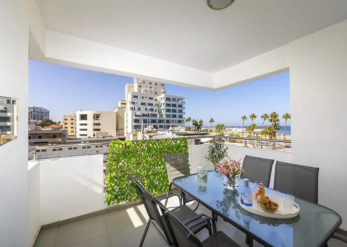 Apartment Airbnsea Centre Side Sea View Larnaka