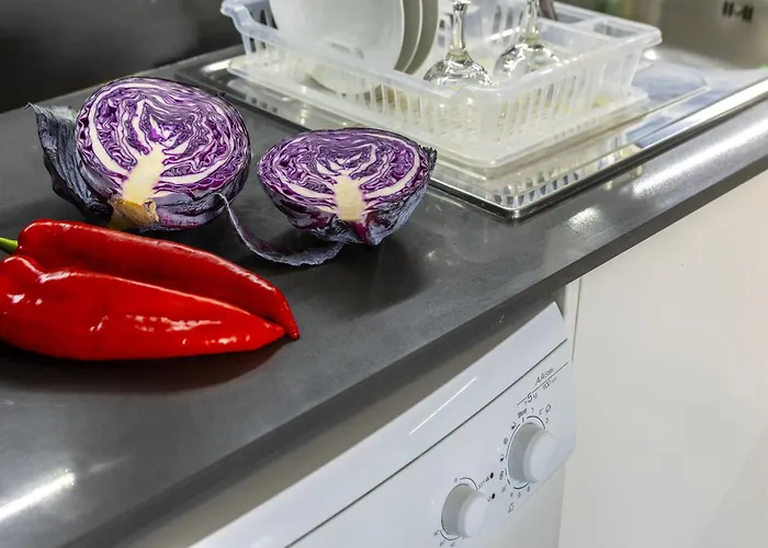 Airbnsea Centre Side Sea View Larnaka