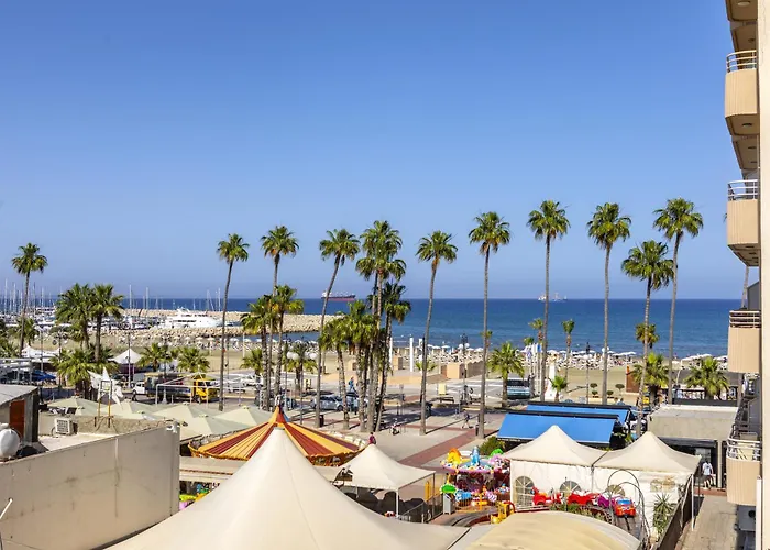 Lägenhet Airbnsea Centre Side Sea View Larnaca