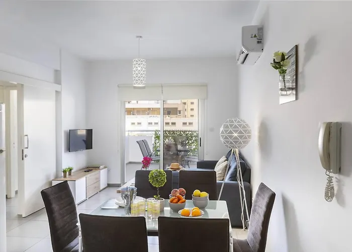 Airbnsea Centre Side Sea View *